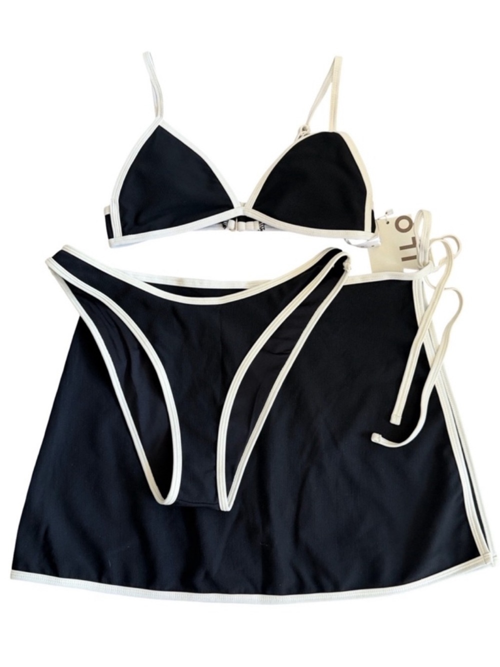 Black & White Contrast Triangle Bikini Set with Wrap Skirt - Picture 3 of 10
